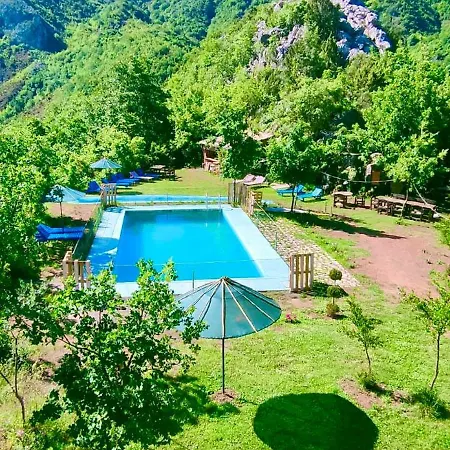 Baven -toven Naturae Agroturismo *