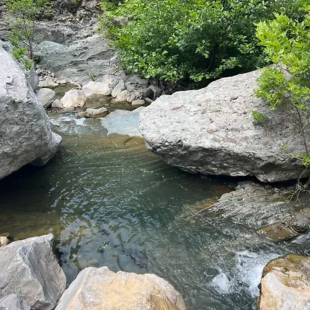 Alloggio per agriturismo Baven -toven Naturae *