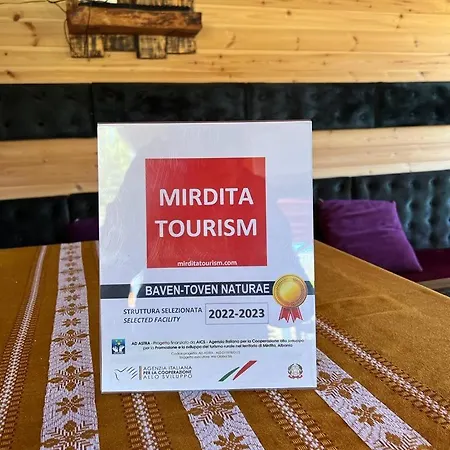 Baven -toven Naturae