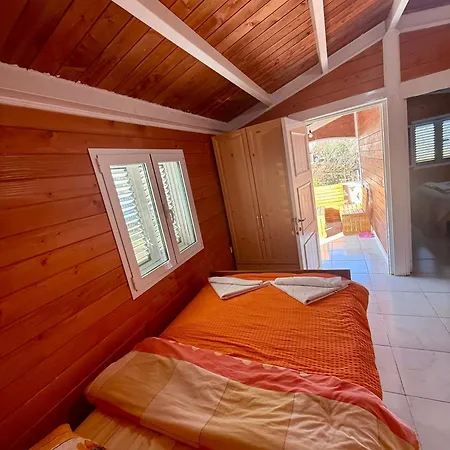 Baven -toven Naturae Farm stay Rubik