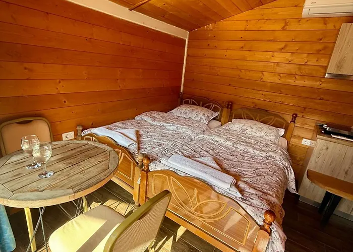 Baven -toven Naturae Vakantieboerderij *