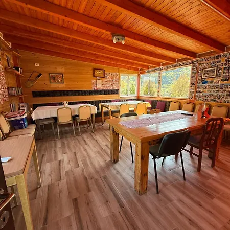 Vakantieboerderij Baven -toven Naturae Rubik
