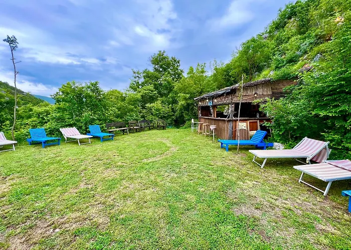 Baven -toven Naturae *