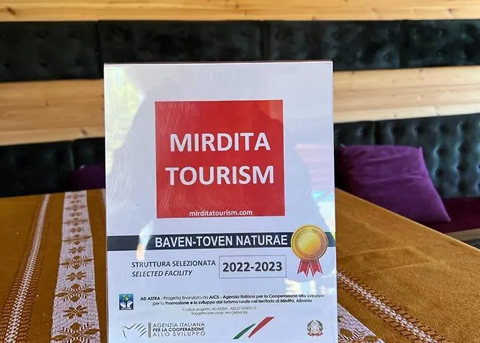 Baven -toven Naturae